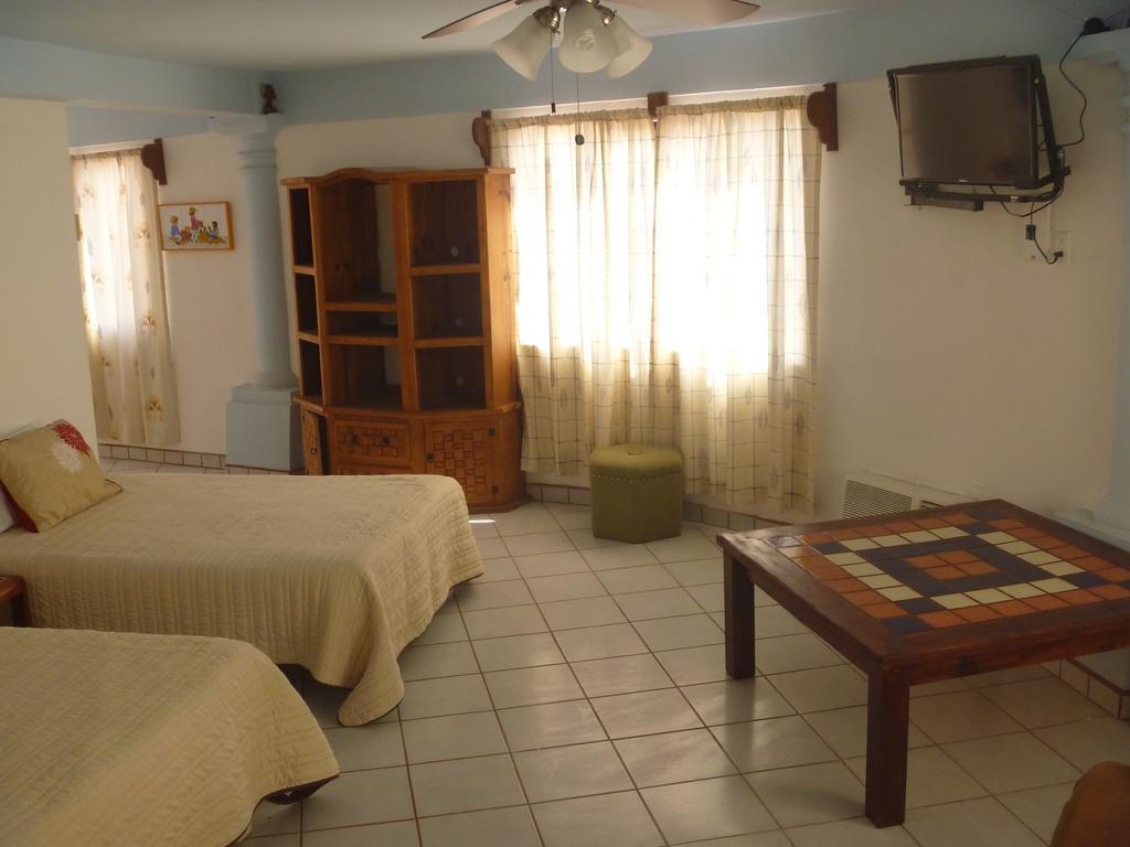Whale Hill Aparthotel Puerto Peñasco Szoba fotó